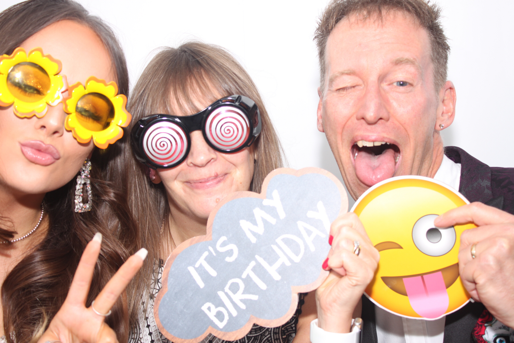 Imarna’s 21st Birthday Party | View more photos from the event at gallery.yourboothskent.co.uk/u/Your-Booths-Kent/Imarna’s-21st-Birthday-Party